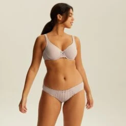 Soutien-gorge Emboîtant Avec Armatures Beige Noisette Stockholm -Bestform Lingerie BL44446 042 WEB 3 8aa5b7bb 2e1b 45fb ba92 54cd16db0ff6